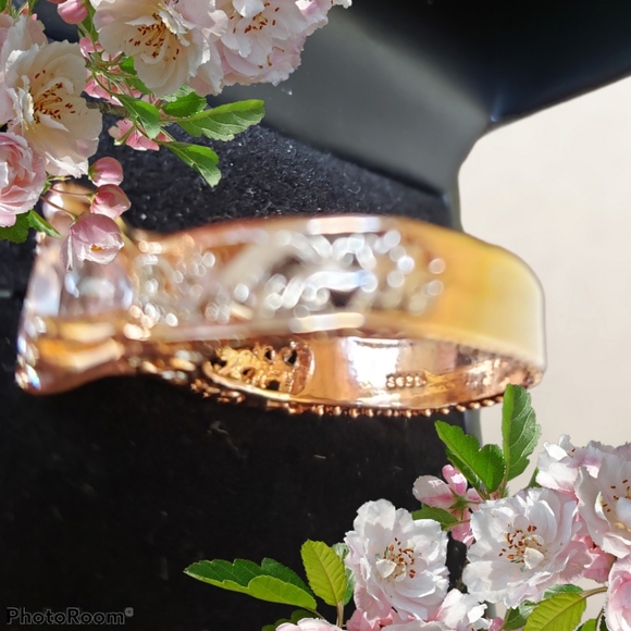 NWOT Gorgeous genuine silver ring - Picture 6 of 8